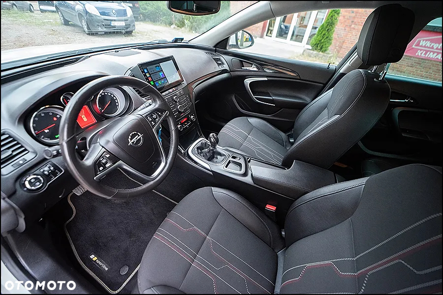 Opel Insignia - 17