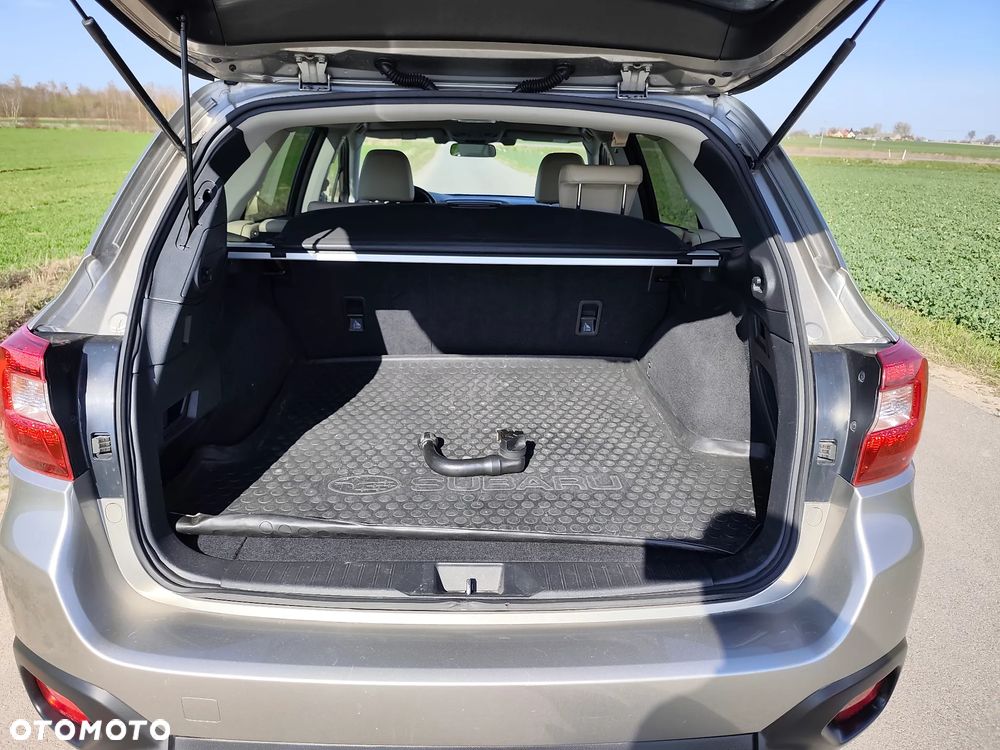 Subaru Outback 2.0D Exclusive Lineartronic - 26