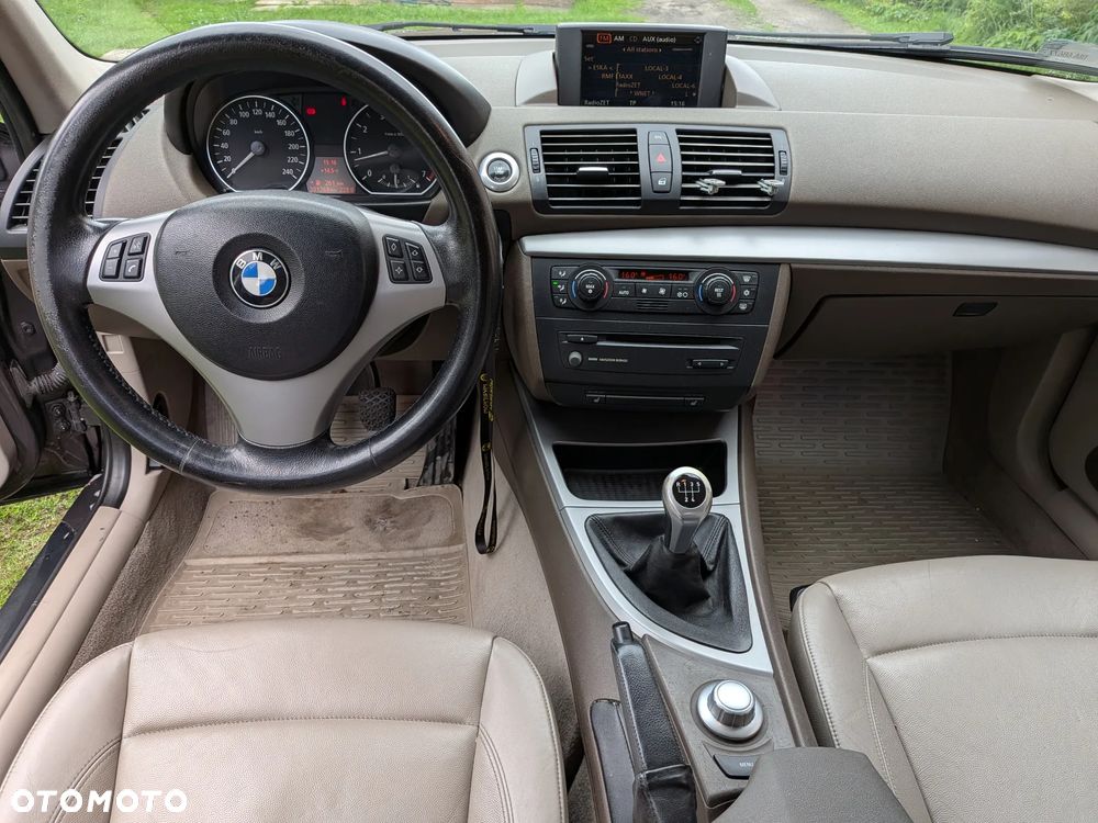 BMW Seria 1 116i - 7
