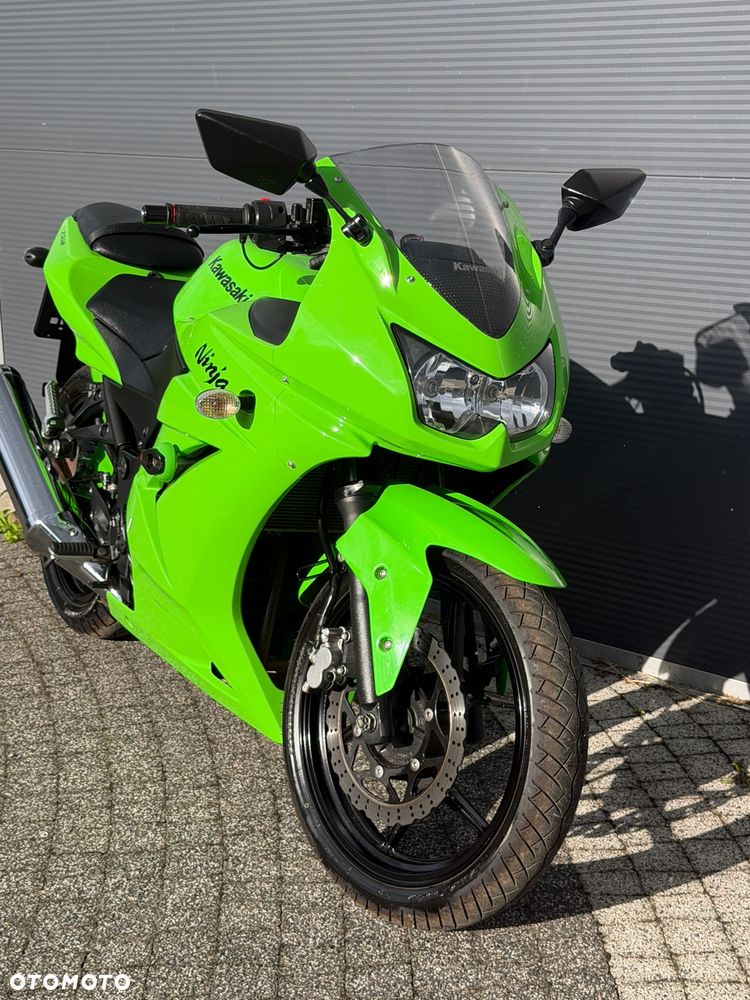 Kawasaki Ninja 250R - 7