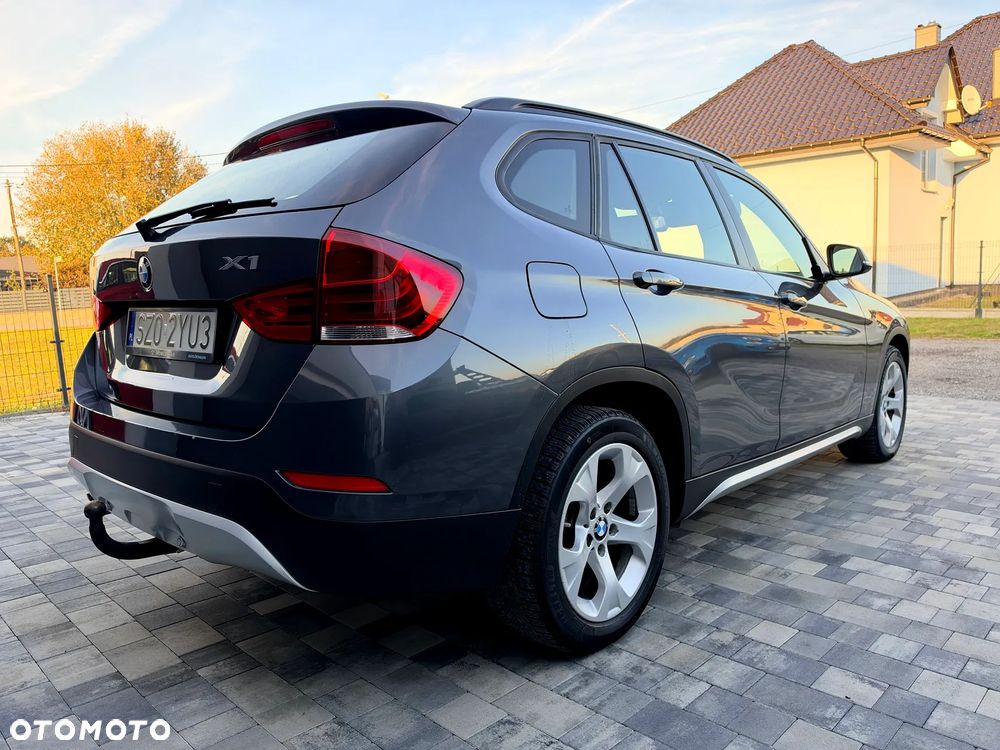 BMW X1 sDrive18d xLine - 15