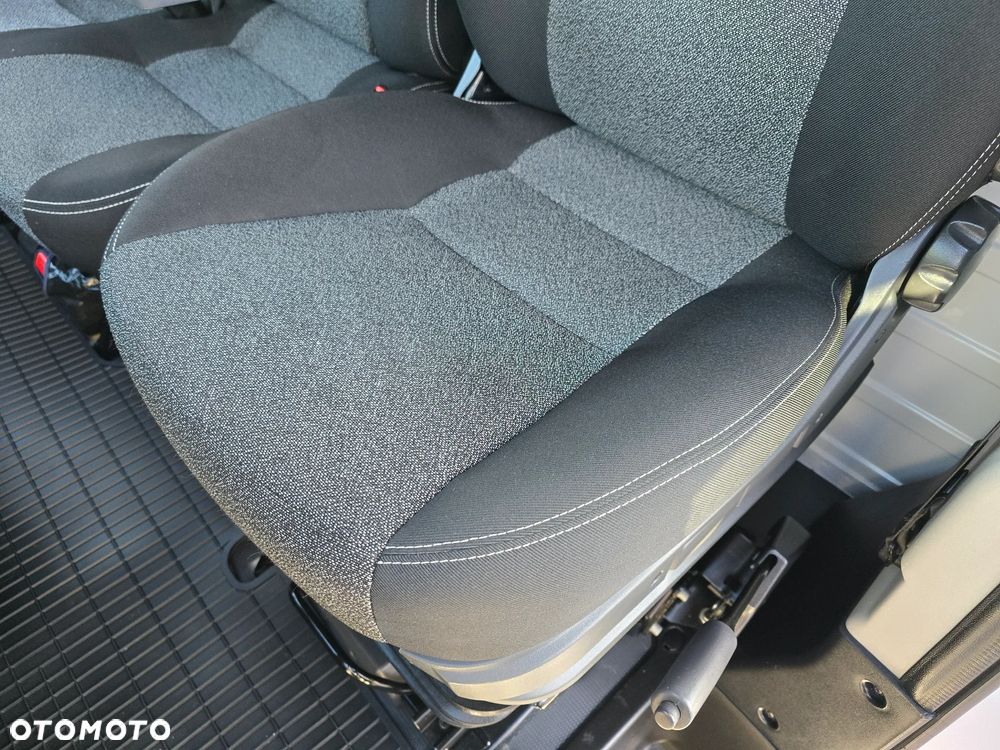 Fiat DUCATO MAXI CHŁODNIA 8-PALET -20* SALON PL SILNIK 2,3 IVECO POWER 18OKM STAN JAK NOWY KLIMATYZACJA ELEKTRYKA TEMPOMAT LEDY FOTEL KIEROWCY AMORTYZOWANY - 36