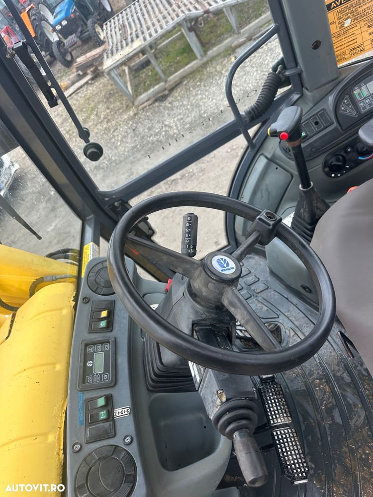 New Holland LB115 - 9