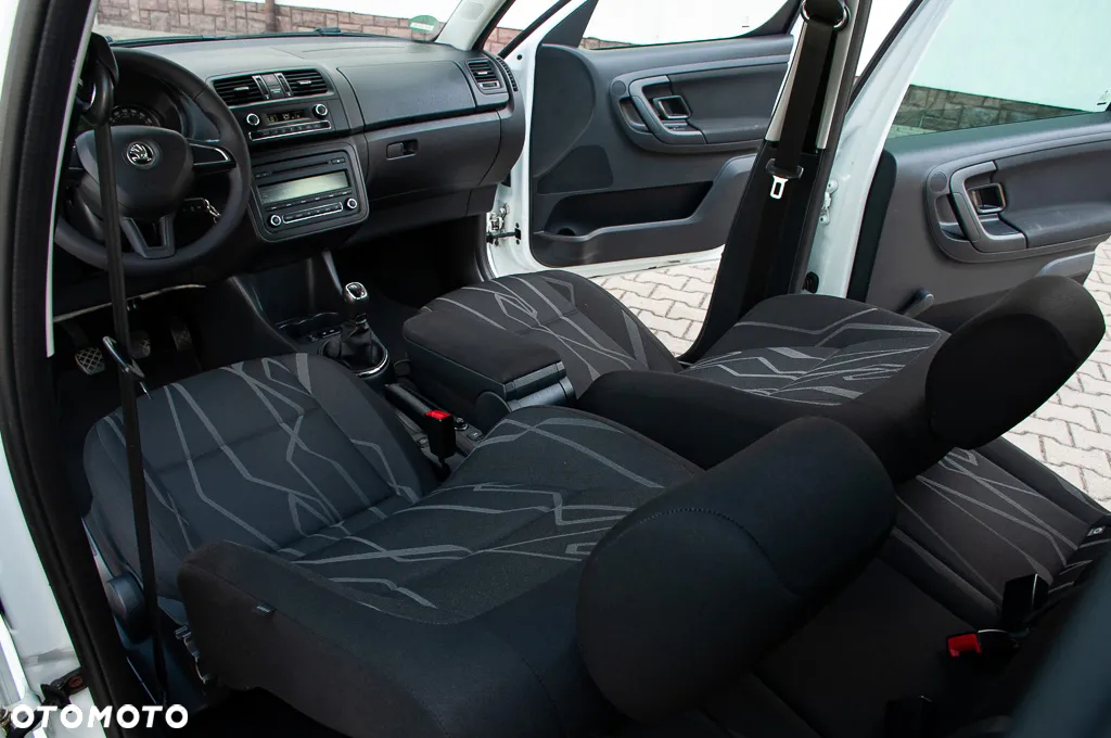 Skoda Roomster 1.6 TDI DPF Style PLUS EDITION - 29