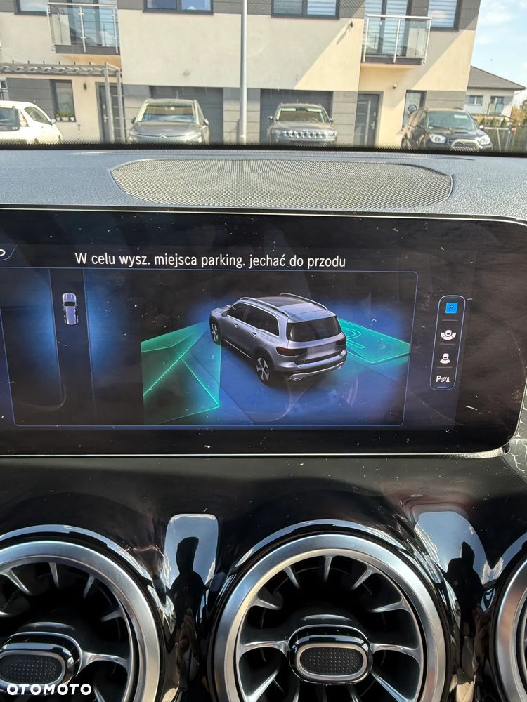 Mercedes-Benz GLB 200 d 4-Matic Progressive 8G-DCT - 23