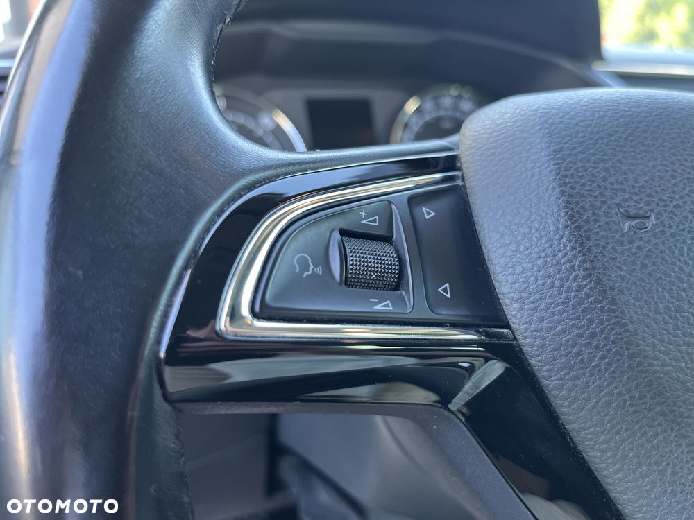 Skoda Superb 2.0 TDI Ambition - 10