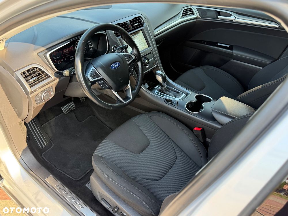 Ford Mondeo 1.5 EcoBoost Titanium - 19