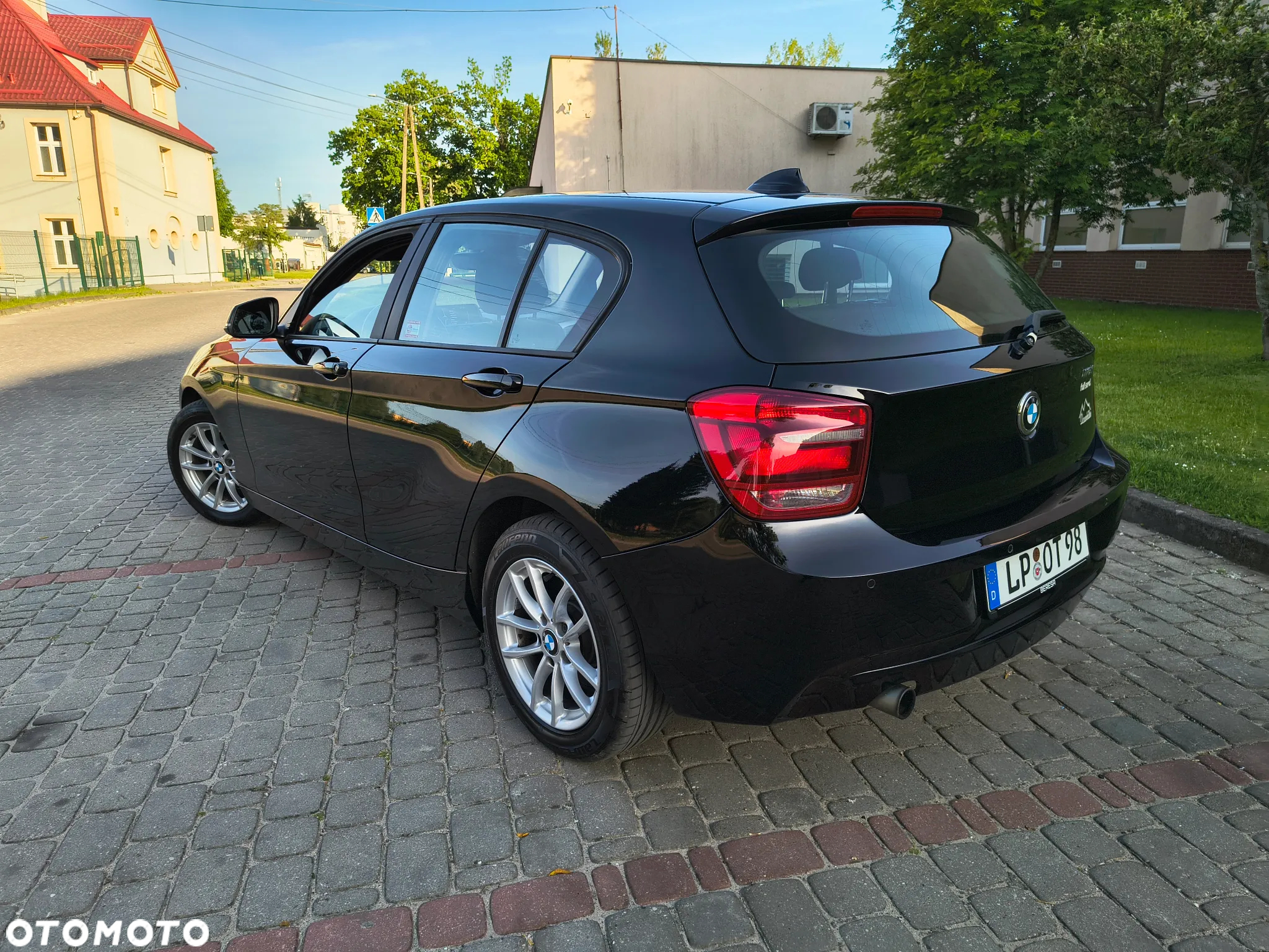 BMW Seria 1 116i - 6