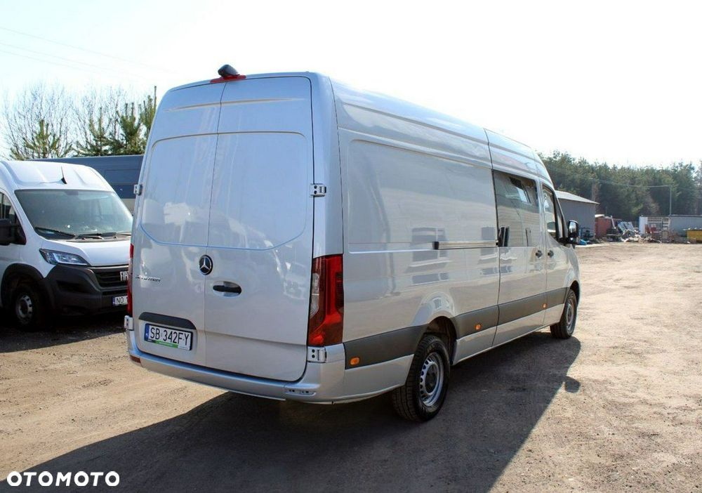 Mercedes-Benz Sprinter 317 CDI - 32