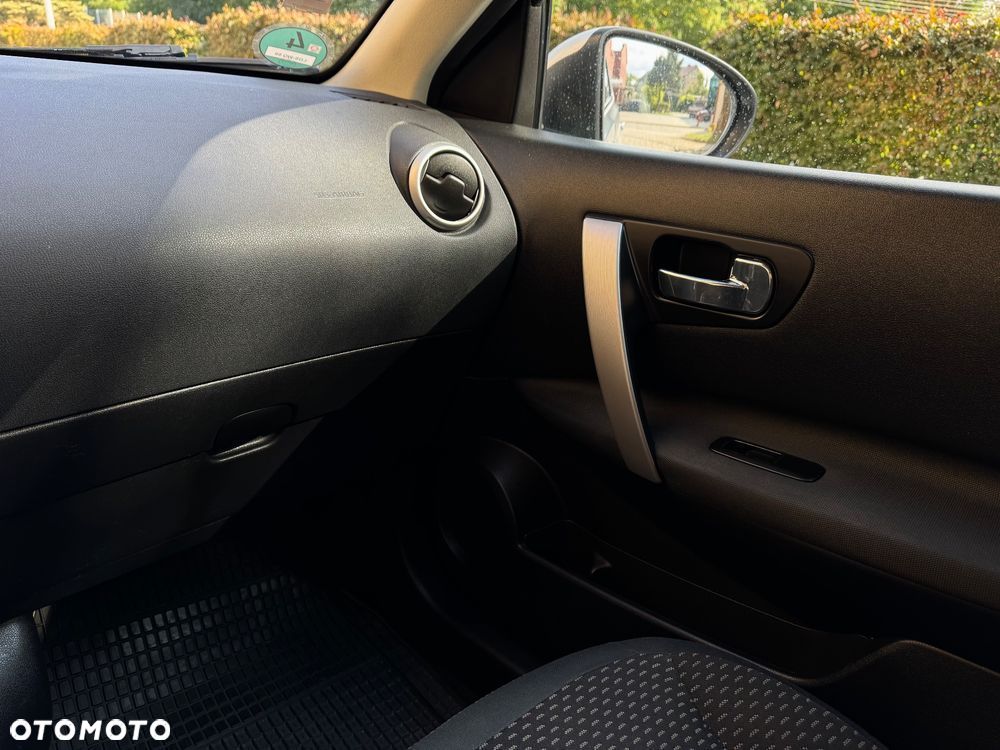 Nissan Qashqai 2.0 4 x 4 acenta - 17