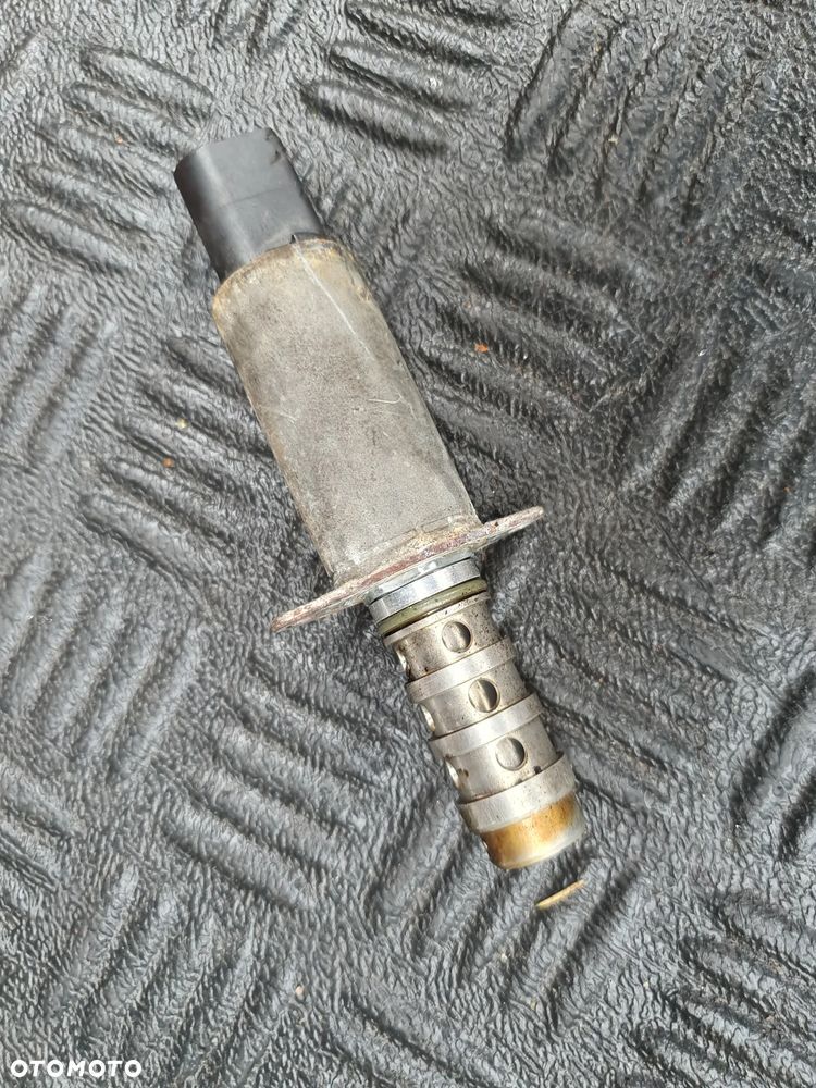 CZUJNIK ZMIENNYCH FAZ ROZRZĄDU VW PASSAT B6 2.0 FSI 03H906455