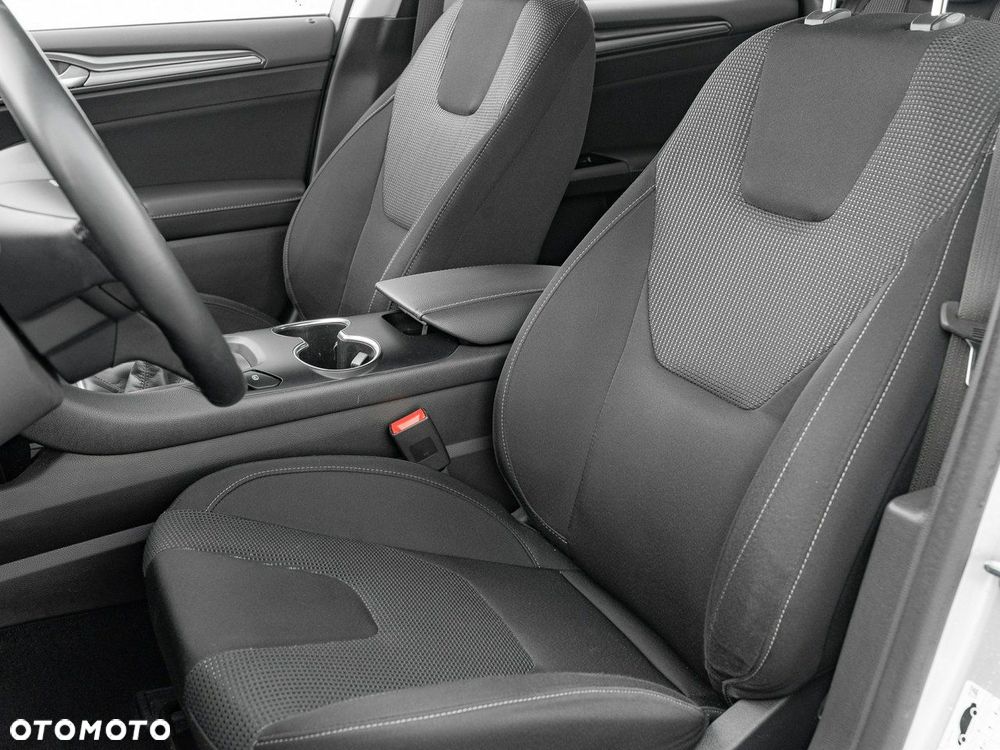 Ford Mondeo 2.0 EcoBlue Titanium - 15