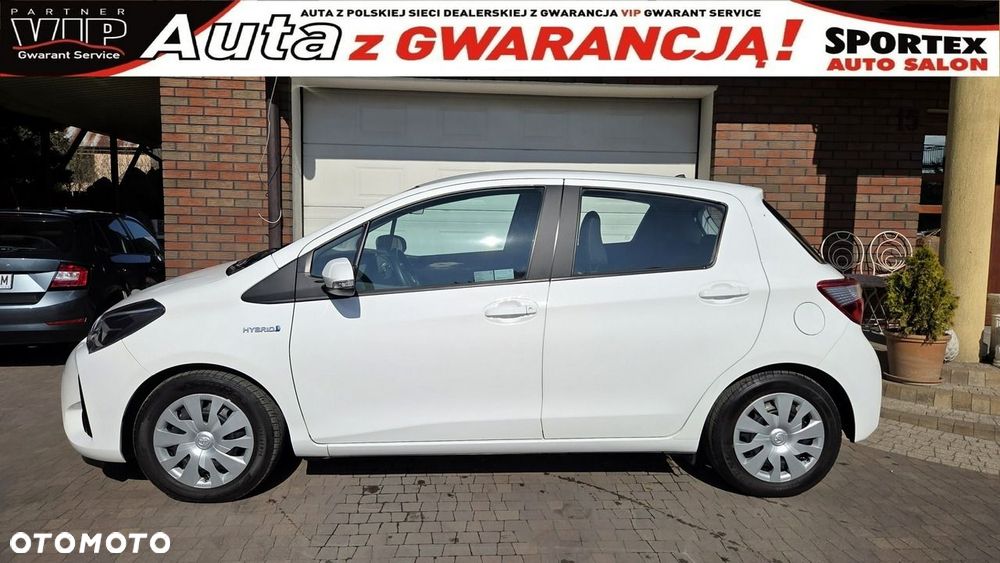Toyota Yaris Hybrid 100 Premium EU6 - 7