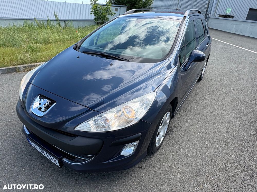 Peugeot 308 - 1