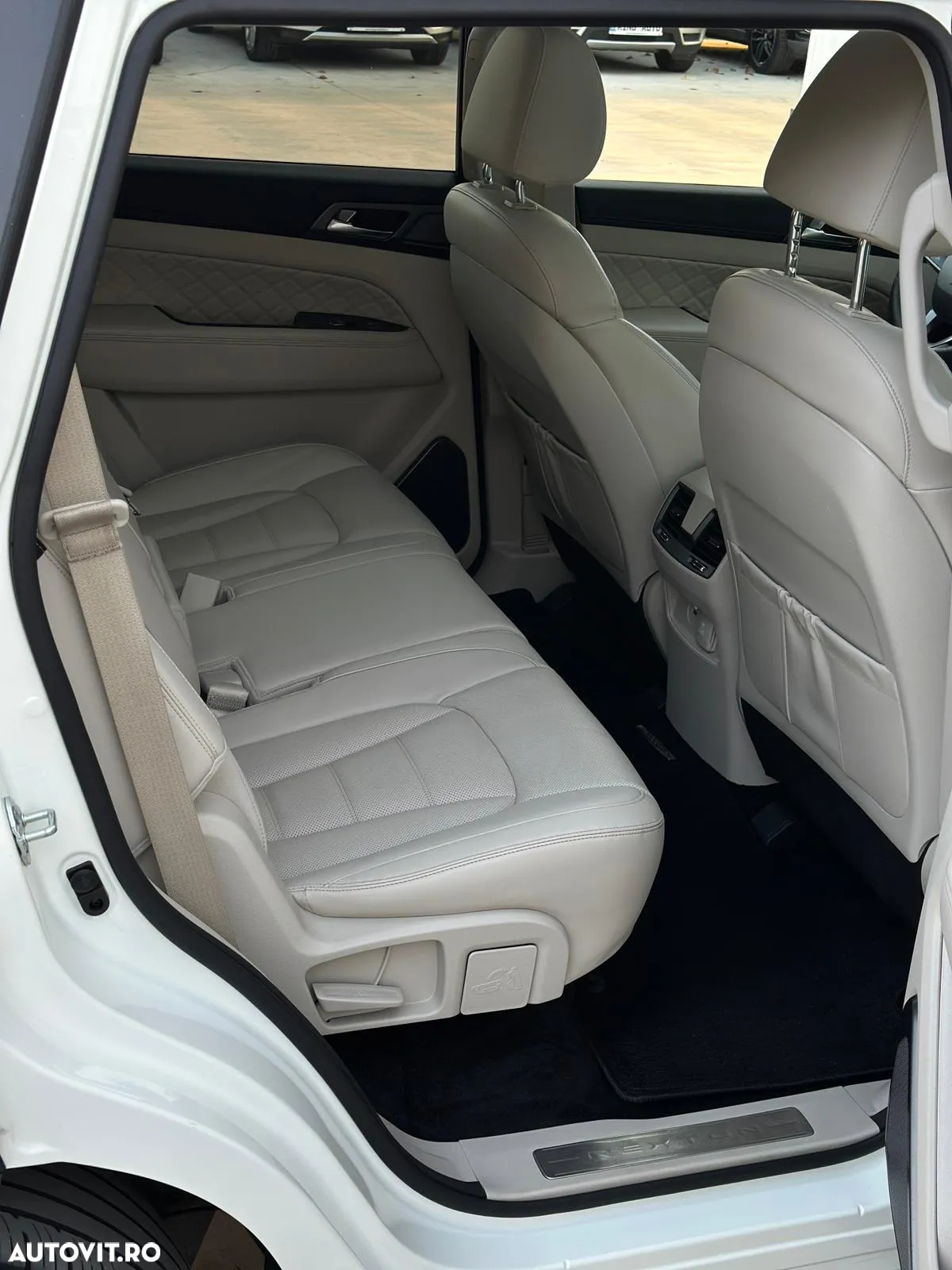 SsangYong REXTON 2.2 e-XDi 220 4WD Aut. Sapphire - 31
