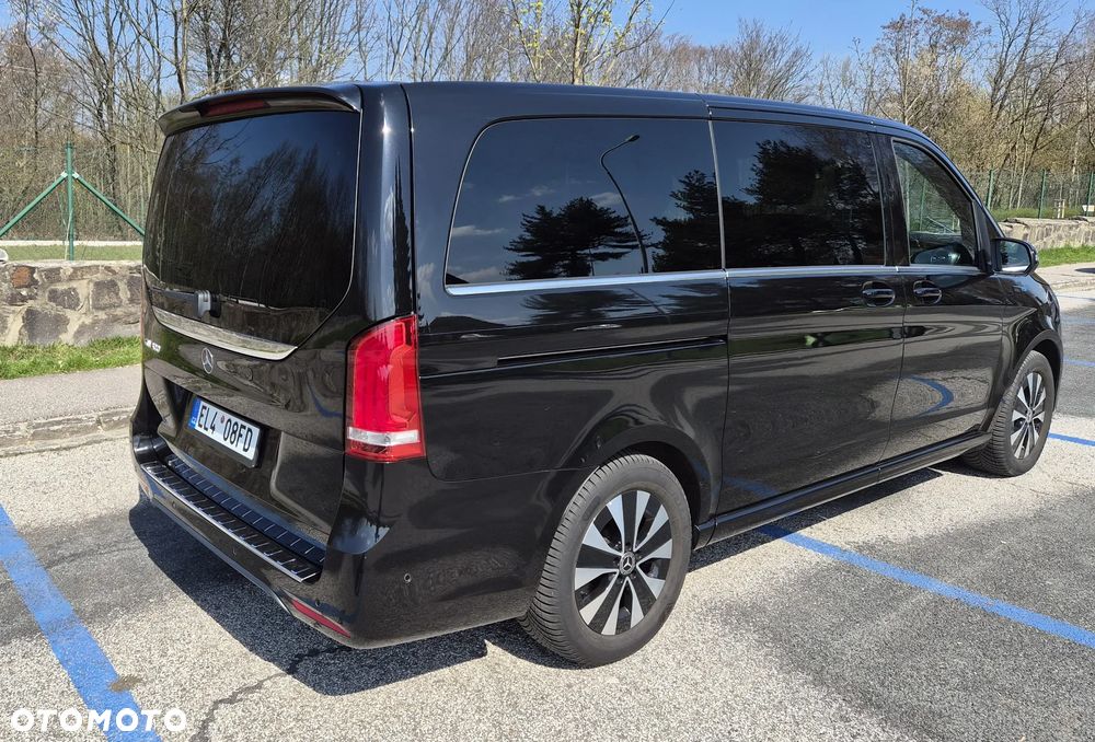 Mercedes-Benz EQV 300 lang - 4