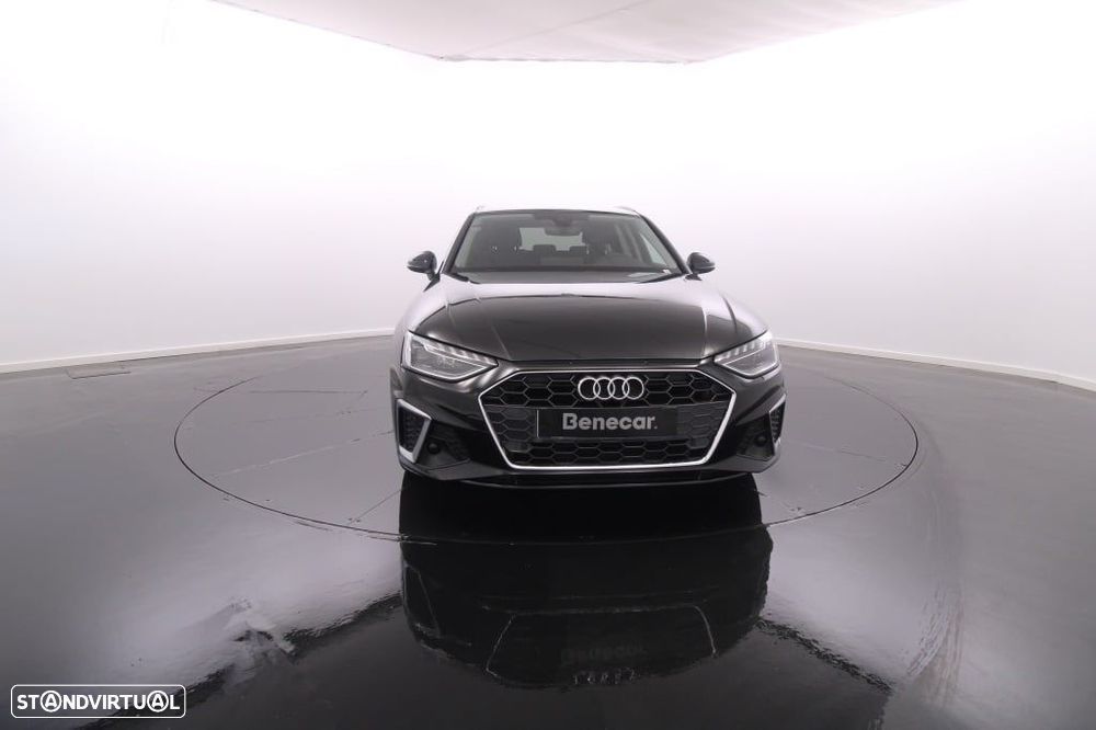 Audi A4 Avant 35 TDI S line S tronic - 12