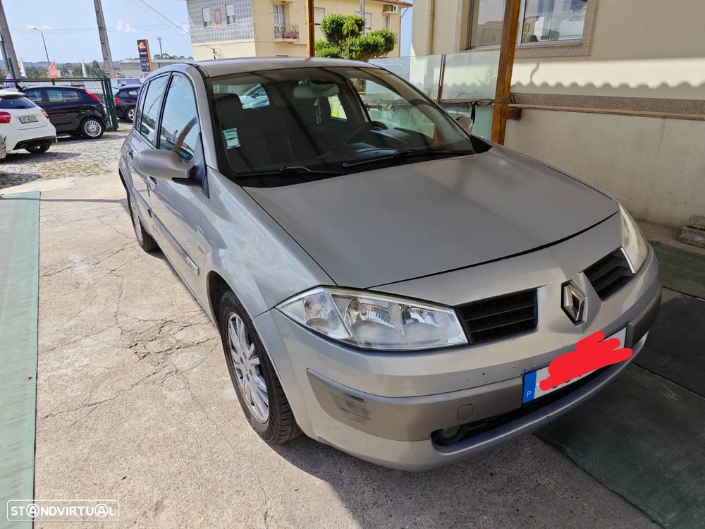 Renault Mégane 1.5 dCi Confort Dynamique - 3