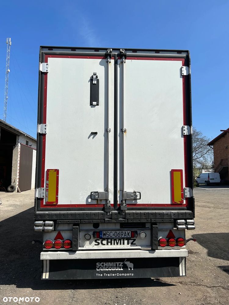 Schmitz Cargobull SKO24 - 3