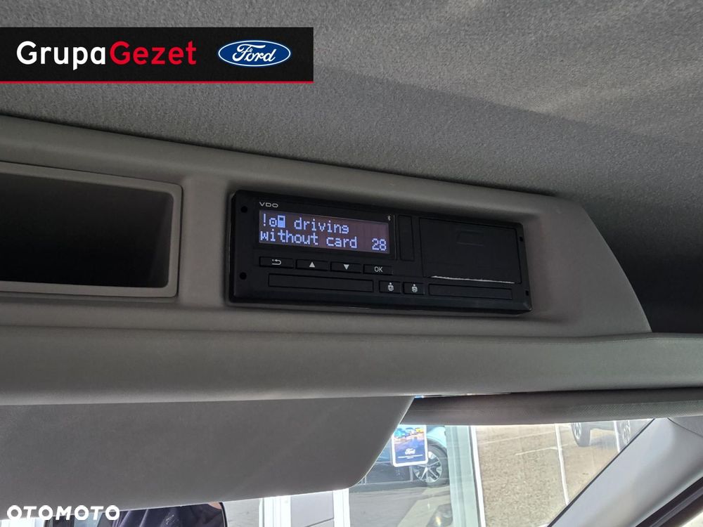 Ford Transit - 21