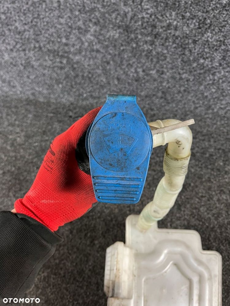 zbiorniczek płynu spryskiwaczy seat altea xl 1K0955453Q - 4