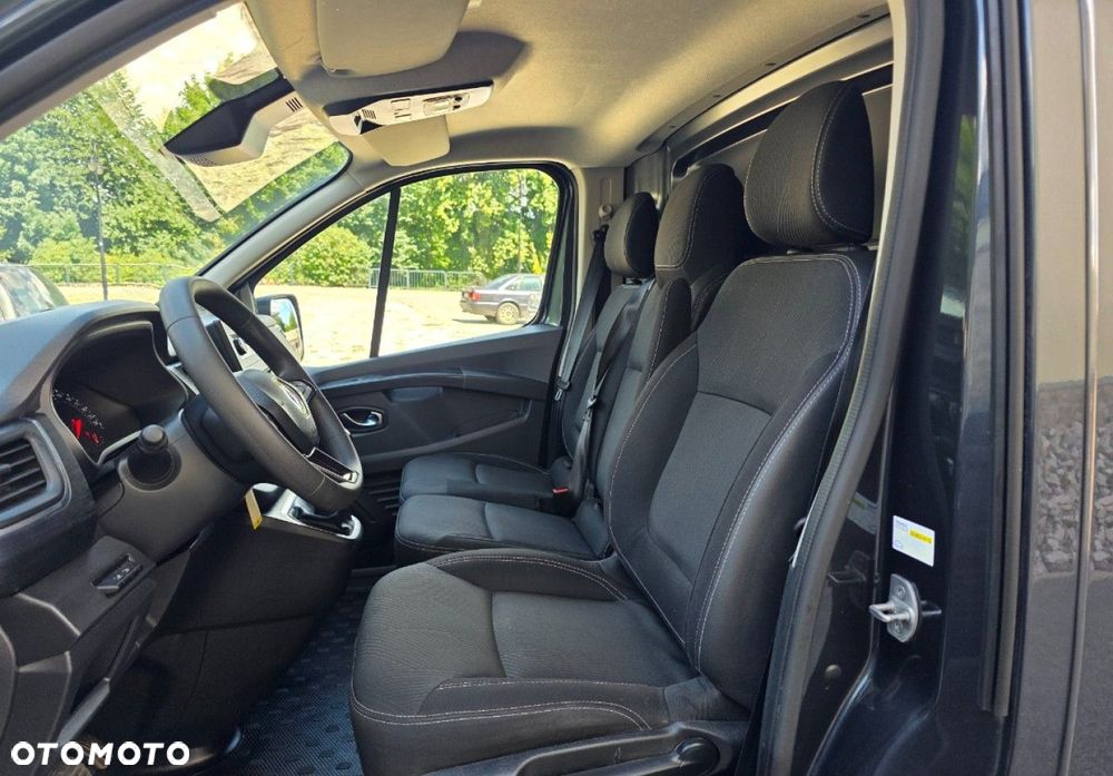 Renault Trafic - 8