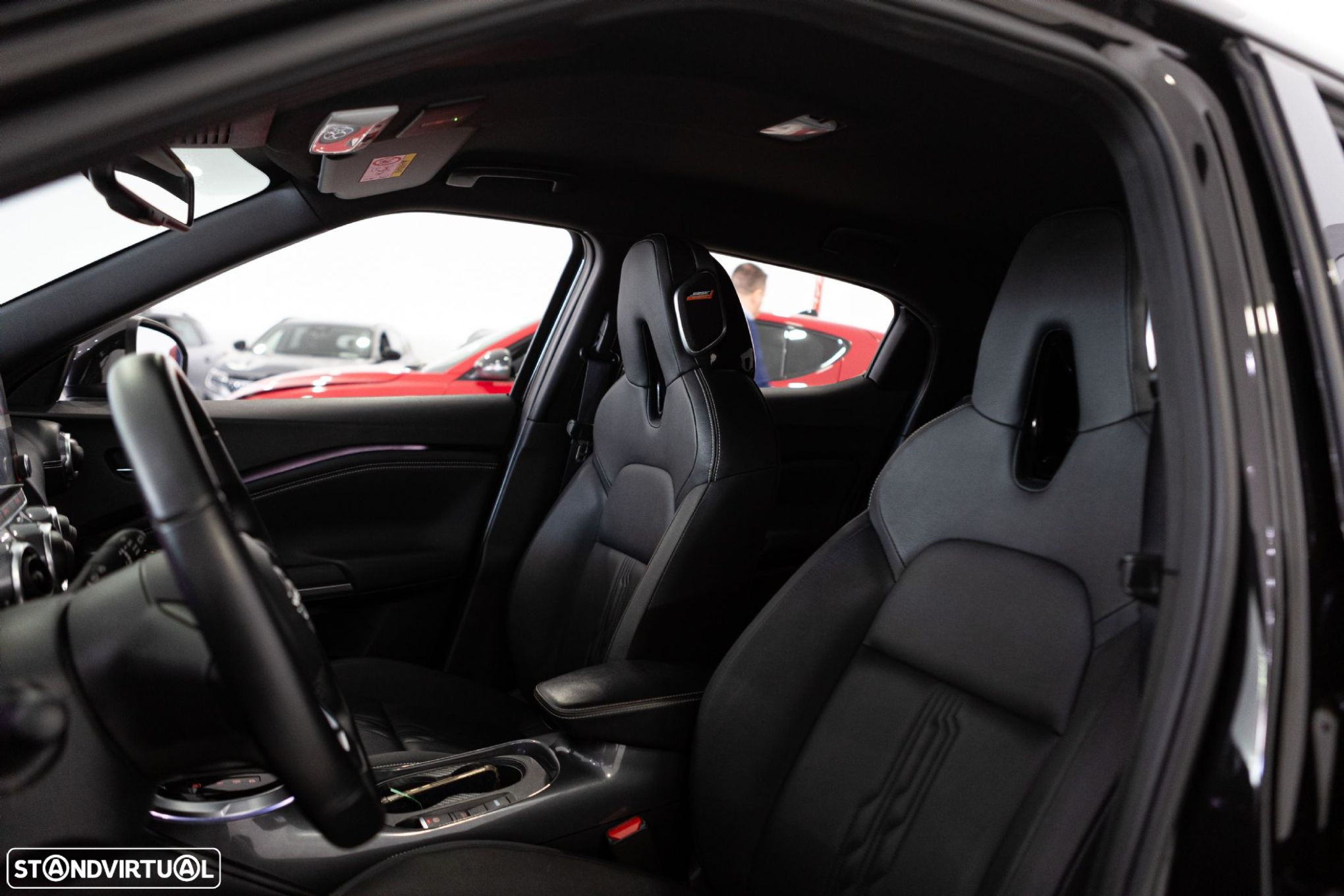 Nissan Juke 1.6 Hybrid N-Design - 23