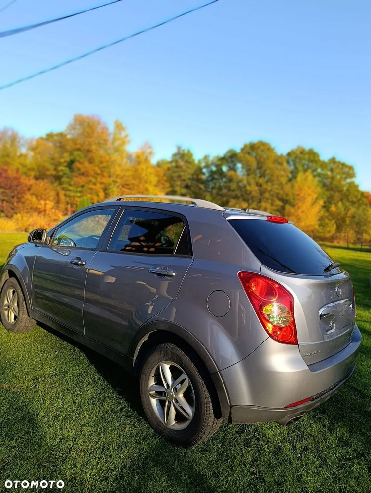 KG Mobility Korando 2012 photo 3