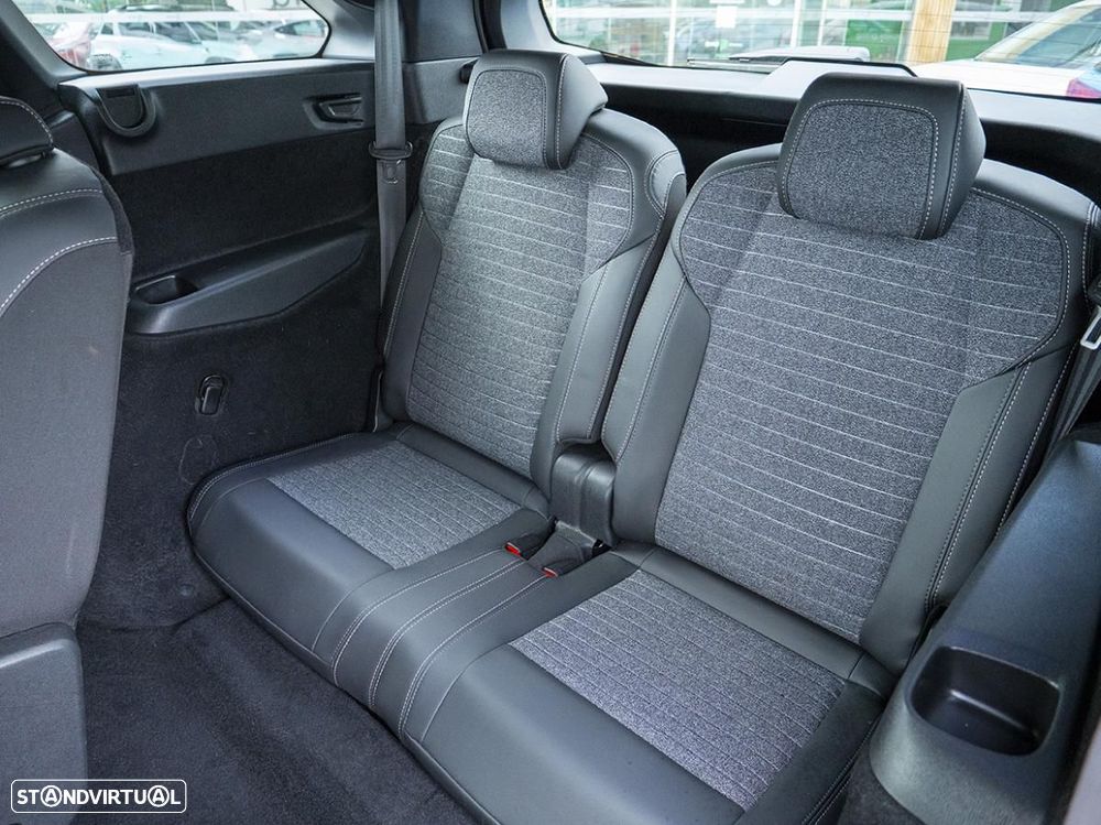 Peugeot E-5008 210 Allure Business - 30