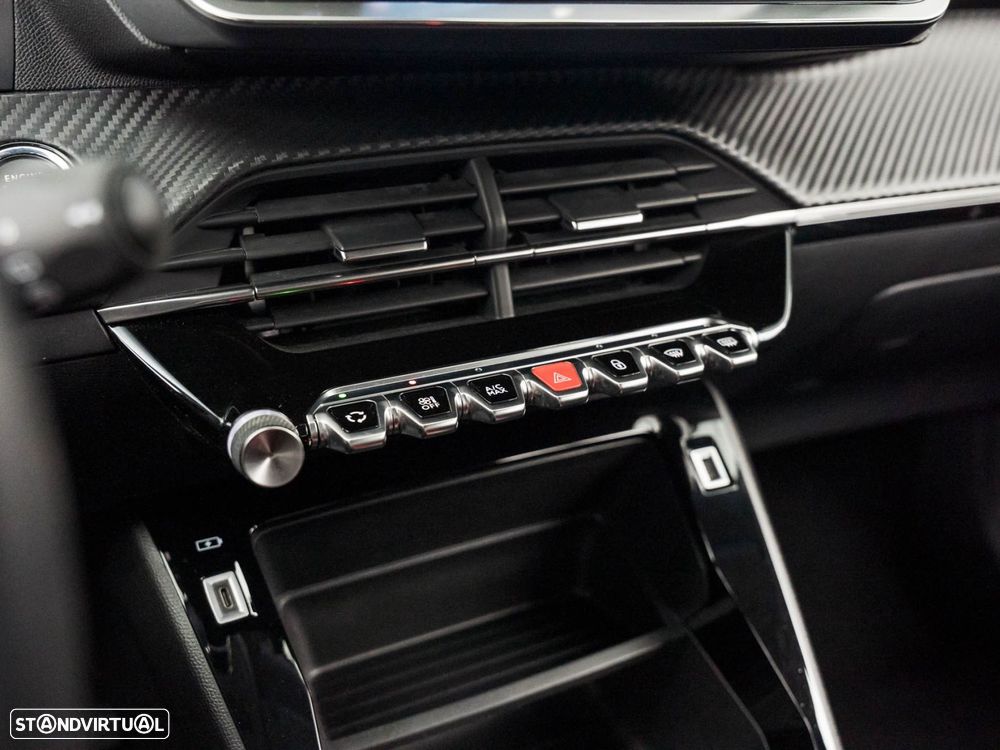 Peugeot e-2008 50 kWh Active Pack - 26