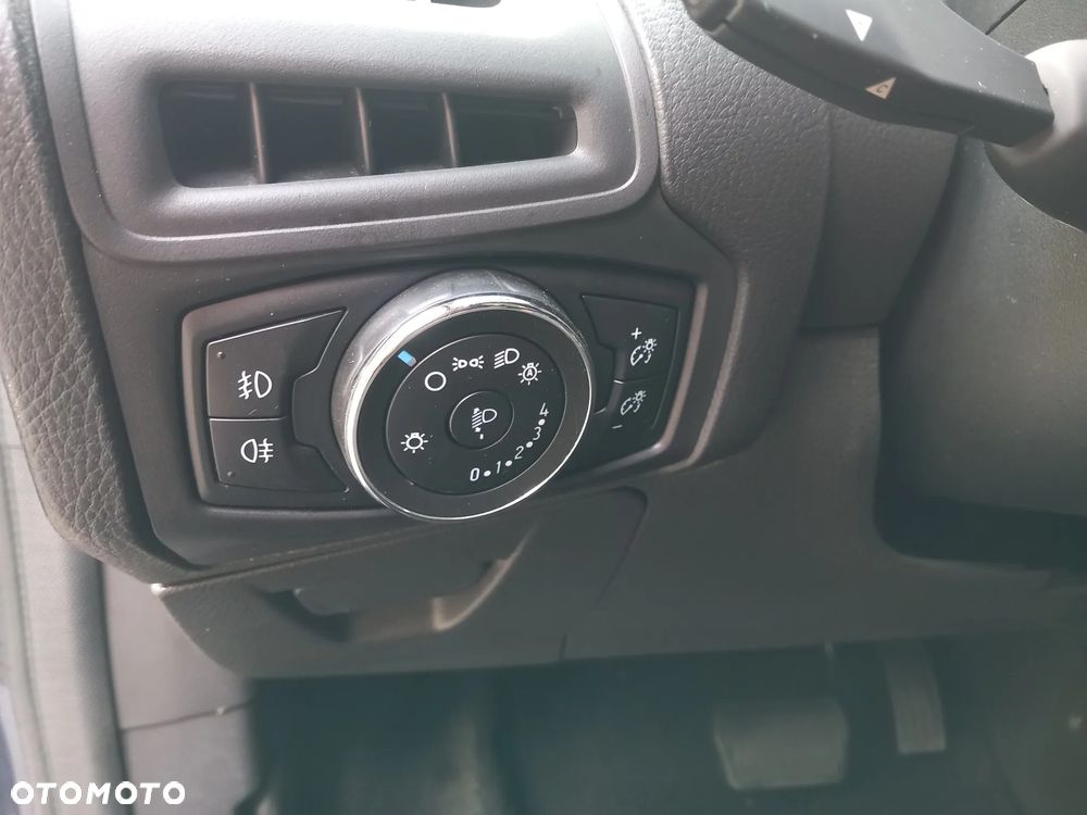 Ford Focus 1.6 TI-VCT Champions Edition - 23