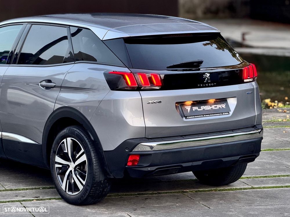 Peugeot 3008 PureTech 130 Stop & Start GPF Allure Pack - 18