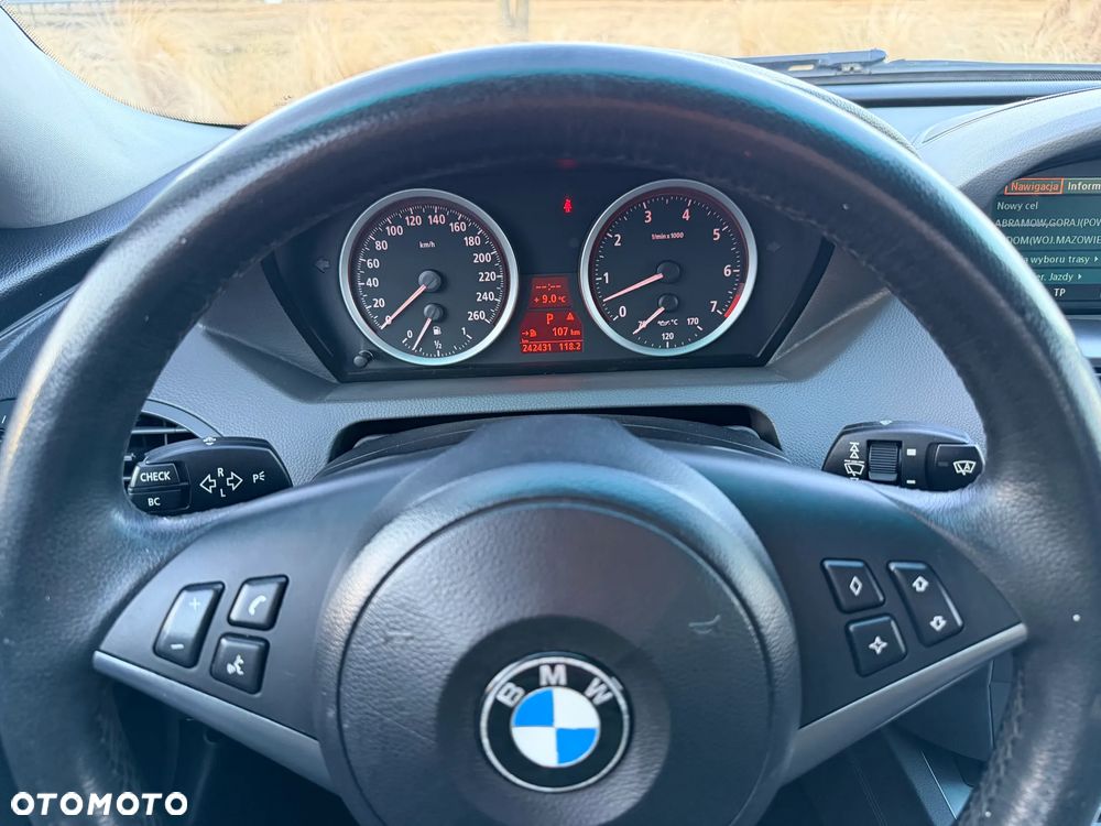 BMW Seria 6 645Ci - 32