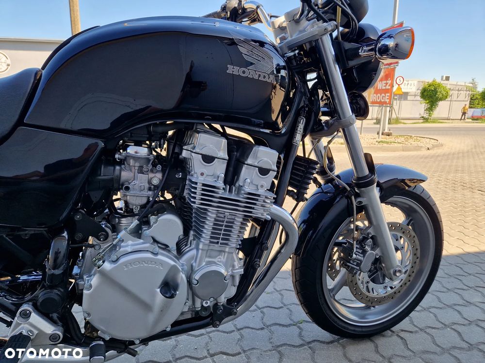 Honda CB - 26
