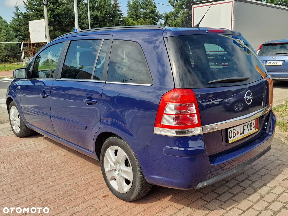 Opel Zafira 1.6 - 6