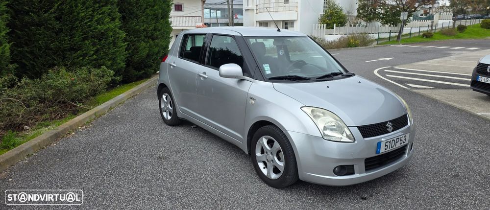 Suzuki Swift 1.3 DDiS GLX - 5
