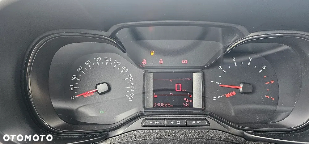 Toyota Proace City 1.5 D-4D Long 2,3t Active (bryg.) - 15