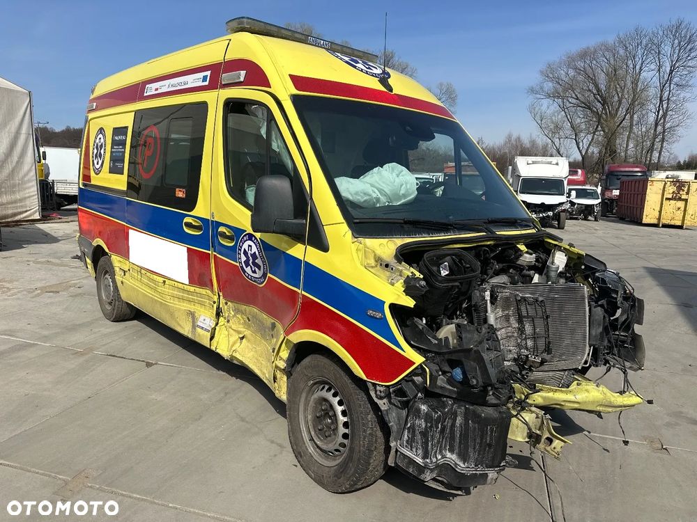 Mercedes-Benz SPRINTER - 3