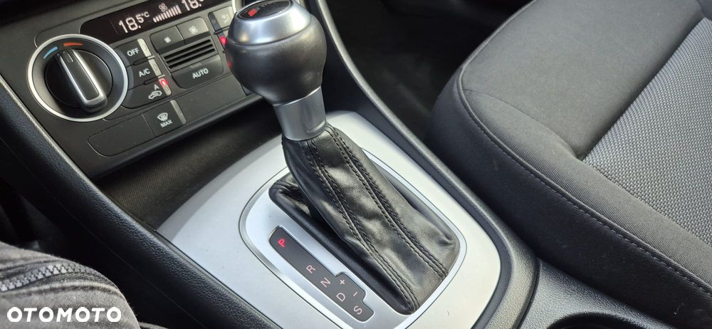 Audi Q3 2.0 TDI Quattro S tronic sport - 13