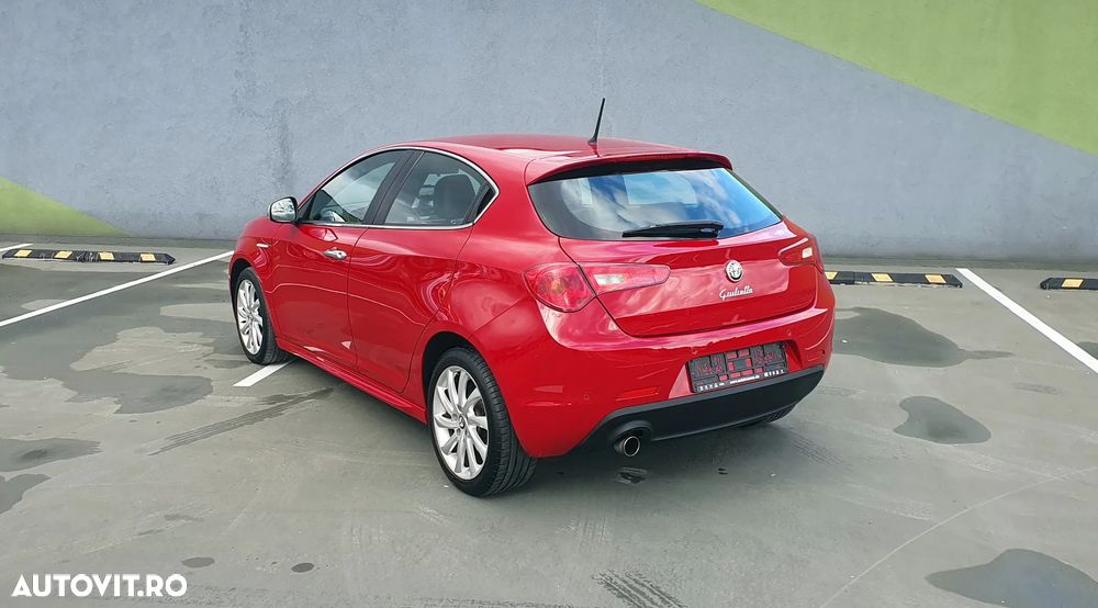 Alfa Romeo Giulietta 1.4 TB 16V Multiair TCT Turismo - 4