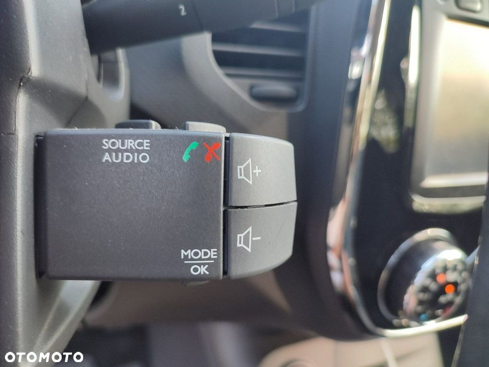 Renault Captur 0.9 Energy TCe Limited - 18