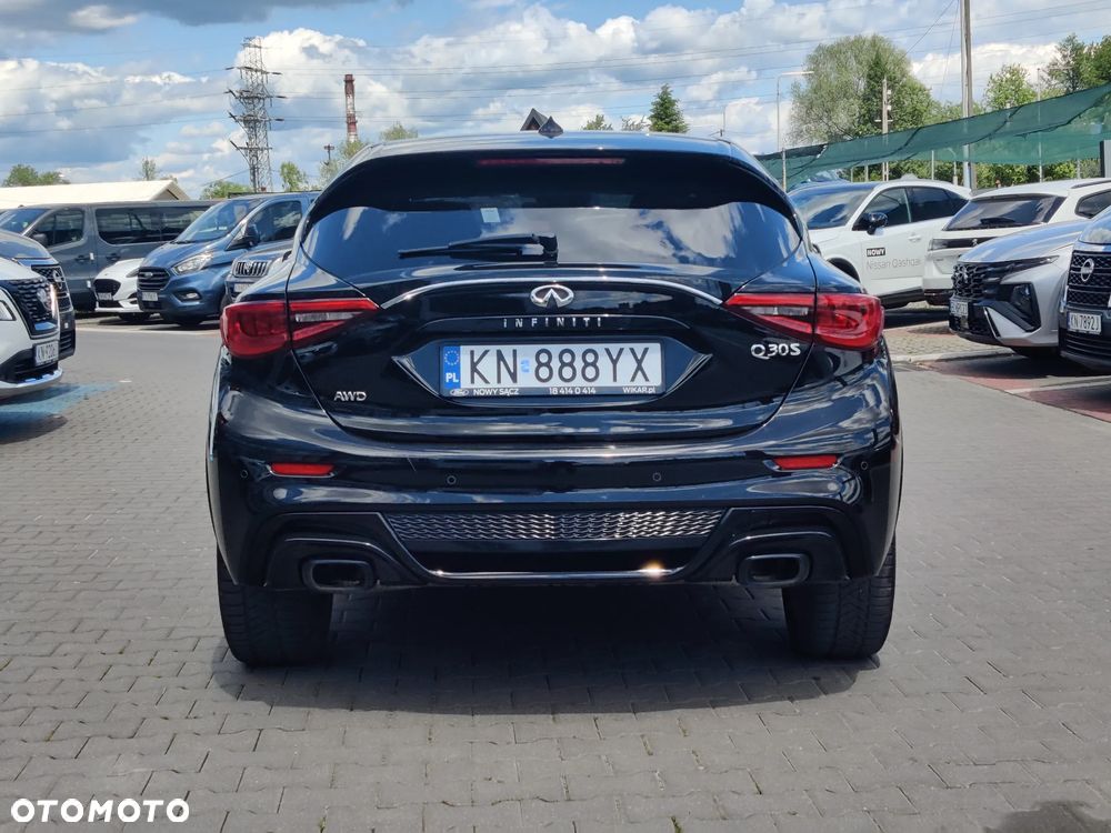 Infiniti Q30 2.2d Sport AWD 7DCT - 5