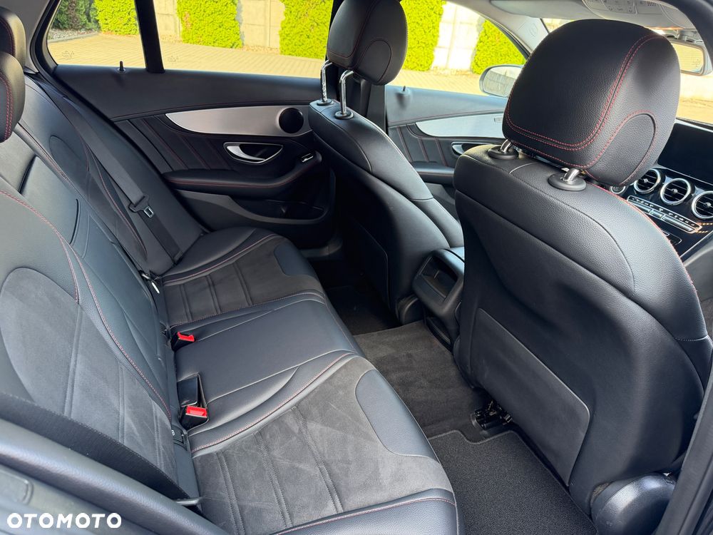 Mercedes-Benz Klasa C 200 d 9G-TRONIC AMG Line - 11