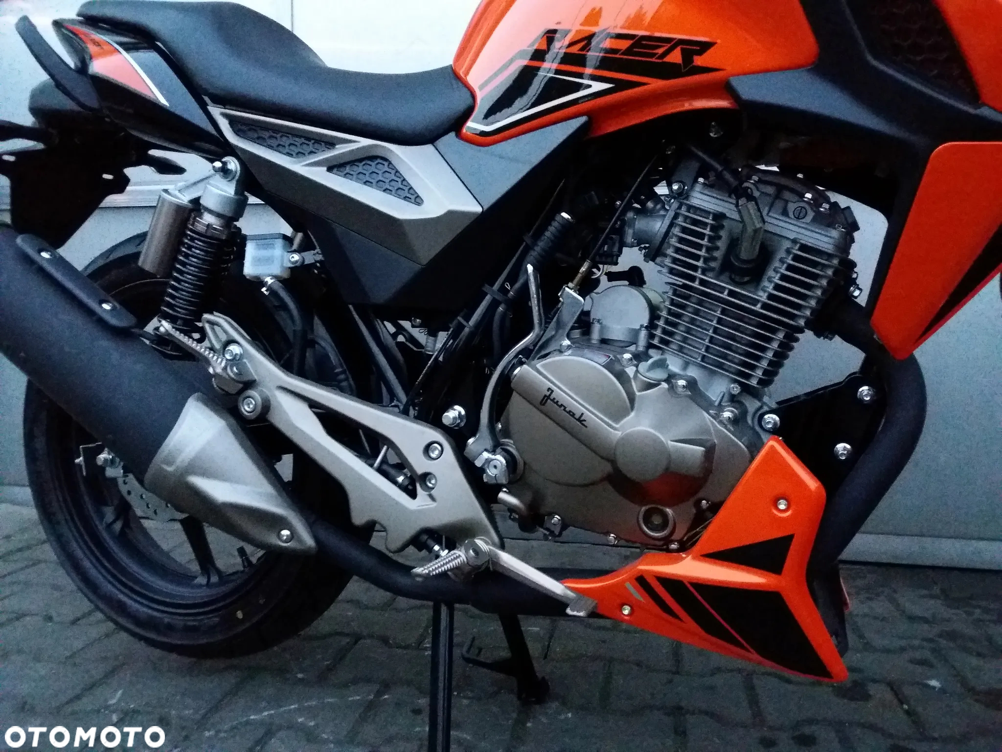 Junak 125 Racer - 5
