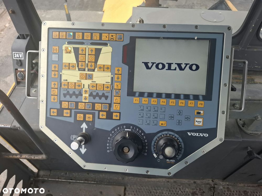 Volvo 7820C - 8