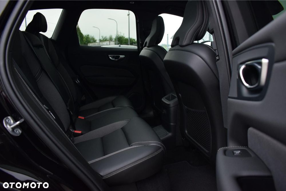 Volvo XC 60 - 24