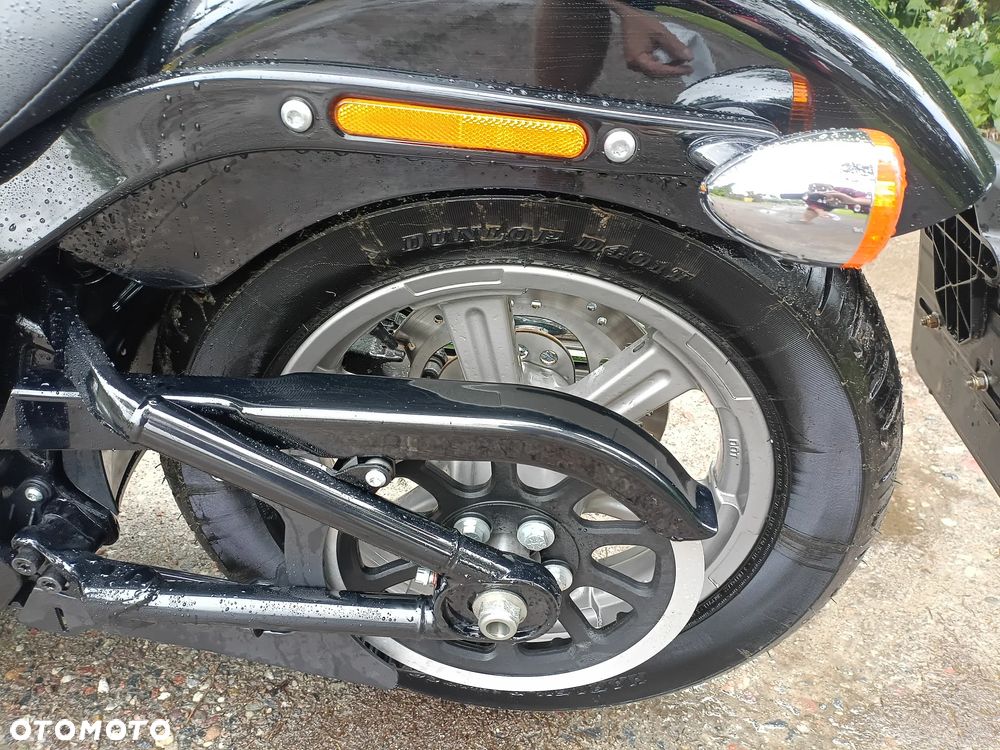 Harley-Davidson Softail Standard - 3