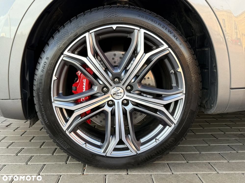 Maserati Levante Granlusso - 27