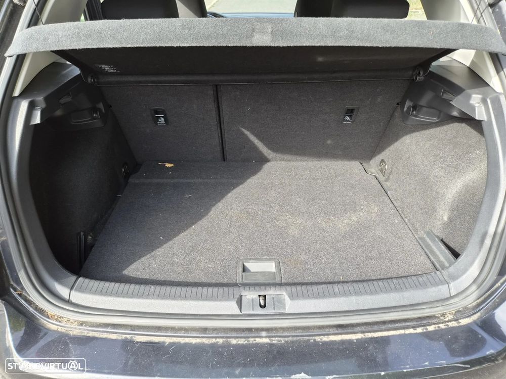 VW Golf 1.6 TDi Trendline - 13