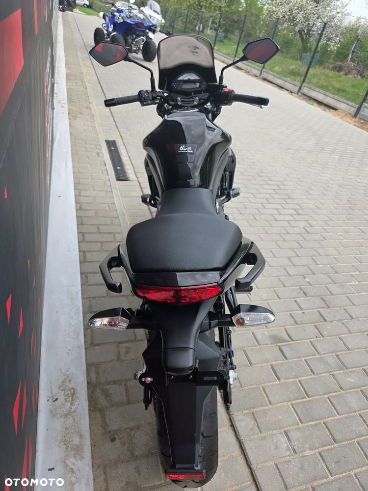Kawasaki ER - 31
